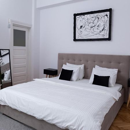 Color Aparments Coposu Blv Apartamento Bucareste Exterior foto