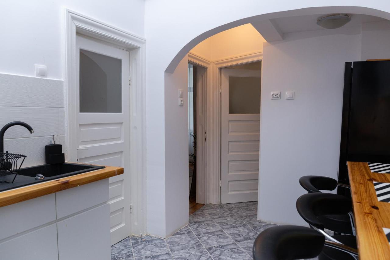 Color Aparments Coposu Blv Apartamento Bucareste Exterior foto